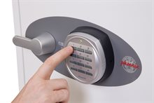 Kassaskåp med två brandskydd DMS72E